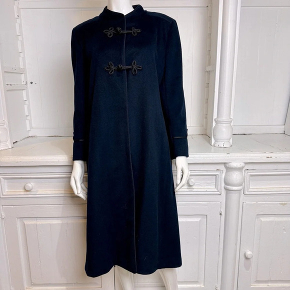 vintage: 60s 70s Navy Blue Wool Coat w Rope Closures - Picture 7 of 7